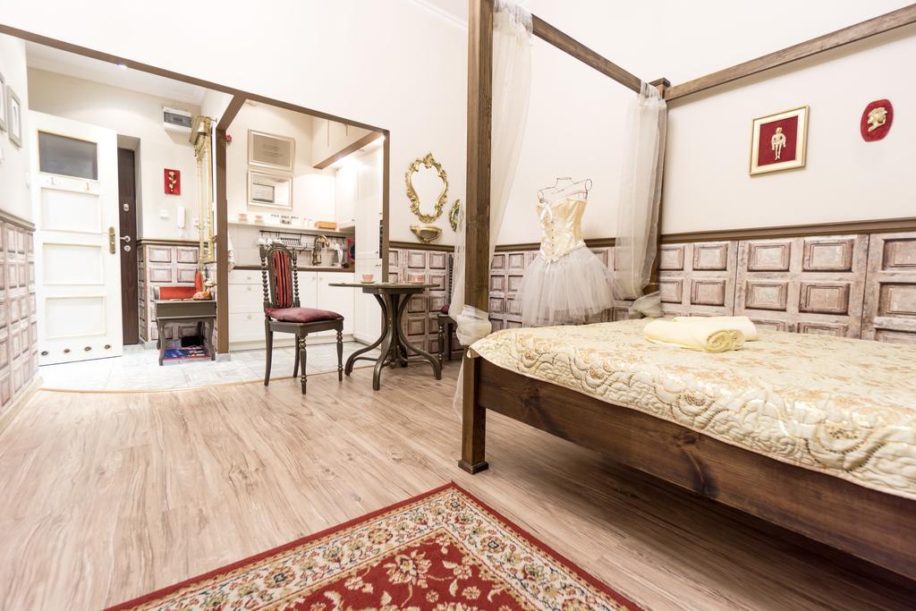 Scarlett Apartment Краков Экстерьер фото