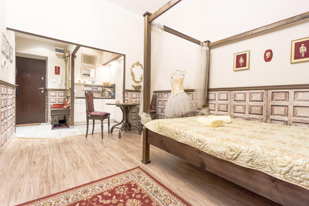 Scarlett Apartment Краков Экстерьер фото