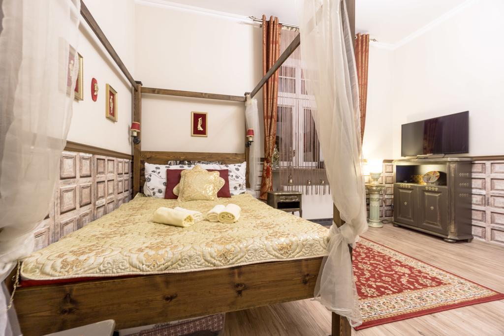 Scarlett Apartment Краков Экстерьер фото