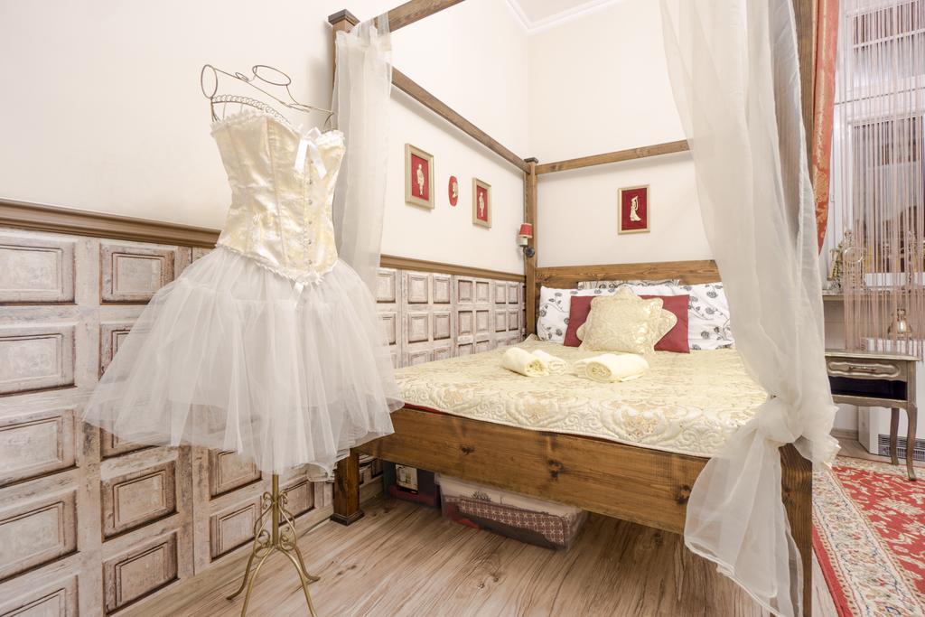 Scarlett Apartment Краков Экстерьер фото